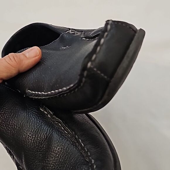 - Lacoste Bonand  Loafer 8.5 - Picture 9 of 11